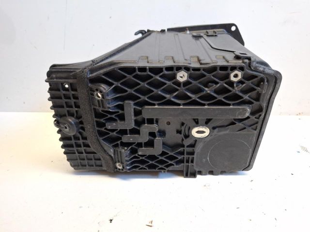 bontott LAND ROVER DISCOVERY SPORT Akkumulátor Tartó