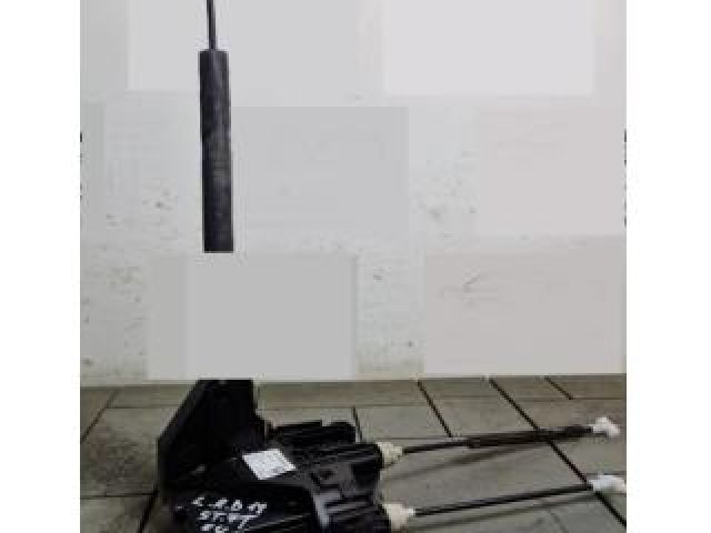 bontott LAND ROVER DISCOVERY SPORT Bal első Ajtózár