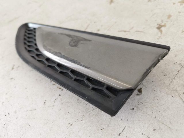 bontott LAND ROVER DISCOVERY SPORT Bal első Sárvédő Díszléc