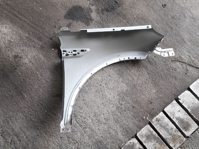 bontott LAND ROVER DISCOVERY SPORT Bal első Sárvédő