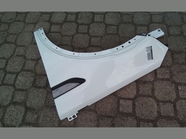 bontott LAND ROVER DISCOVERY SPORT Bal első Sárvédő