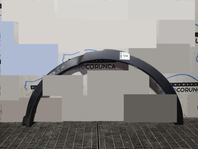 bontott LAND ROVER DISCOVERY SPORT Bal hátsó Sárvédő Díszléc