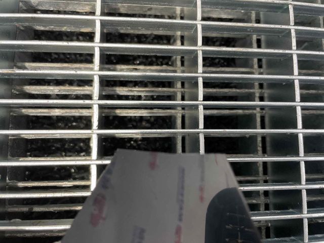 bontott LAND ROVER DISCOVERY SPORT Bal hátsó Sárvédő Díszléc