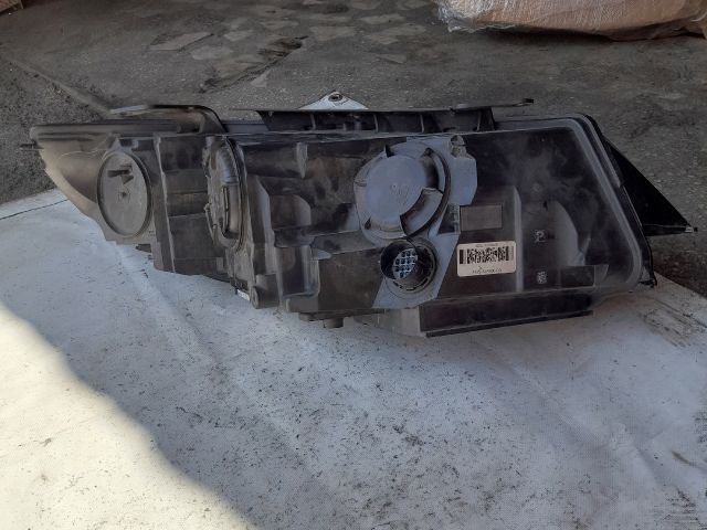 bontott LAND ROVER DISCOVERY SPORT Bal Xenon Fényszóró