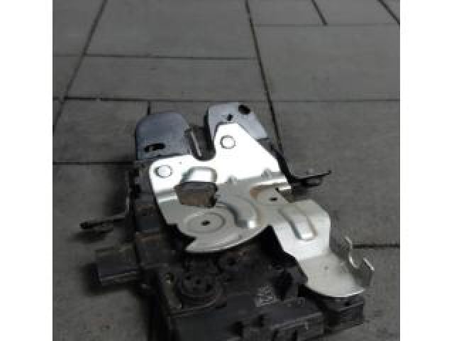 bontott LAND ROVER DISCOVERY SPORT Csomagtérajtó Zárszerkezet