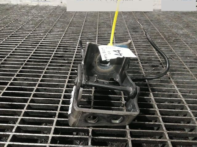 bontott LAND ROVER DISCOVERY SPORT Csomagtérajtó Zsanér