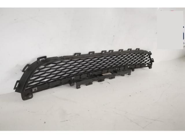 bontott LAND ROVER DISCOVERY SPORT Első Lökhárító Alsó Középső Díszrács