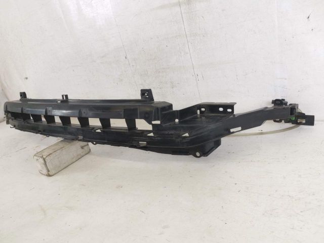 bontott LAND ROVER DISCOVERY SPORT Első Lökhárító Tartó Felső