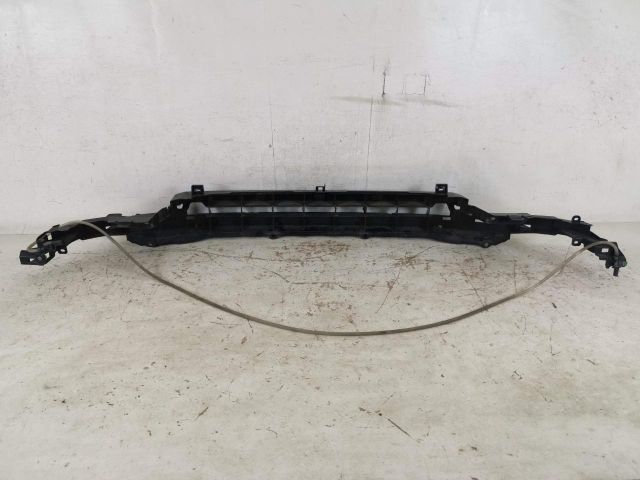 bontott LAND ROVER DISCOVERY SPORT Első Lökhárító Tartó Felső