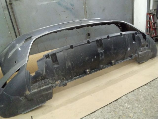 bontott LAND ROVER DISCOVERY SPORT Első Lökhárító (Üresen)