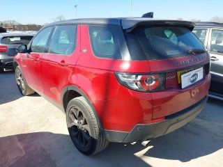 bontott LAND ROVER DISCOVERY SPORT Hátsó középső Lökhárító Tartó (Műanyag)