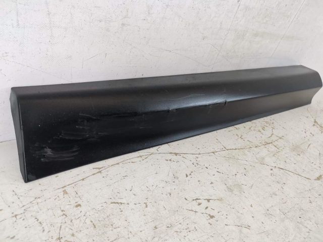 bontott LAND ROVER DISCOVERY SPORT Jobb első Ajtó Díszléc