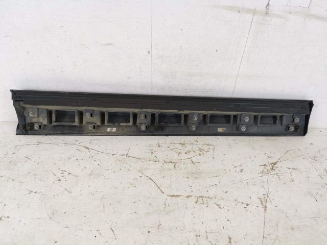 bontott LAND ROVER DISCOVERY SPORT Jobb első Ajtó Díszléc