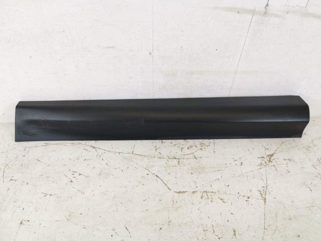 bontott LAND ROVER DISCOVERY SPORT Jobb első Ajtó Díszléc