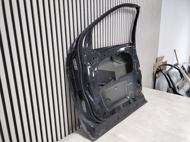 bontott LAND ROVER DISCOVERY SPORT Jobb első Ajtó (Üres lemez)