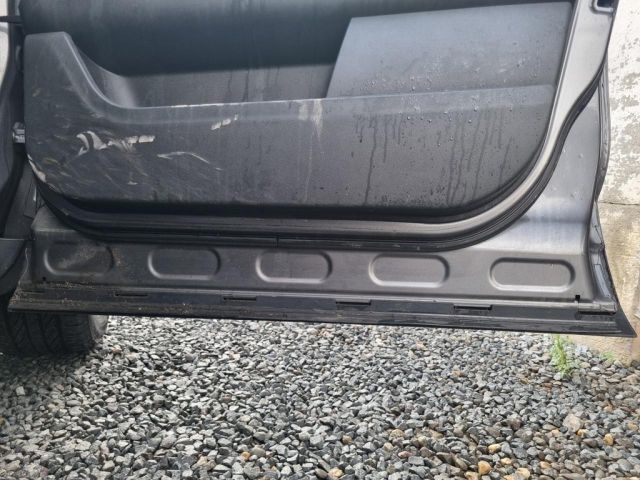 bontott LAND ROVER DISCOVERY SPORT Jobb első Ajtó (Üres lemez)