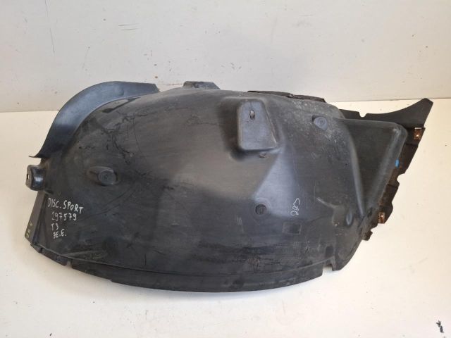 bontott LAND ROVER DISCOVERY SPORT Jobb első Első Dobbetét (Kerékjárati, Műanyag)