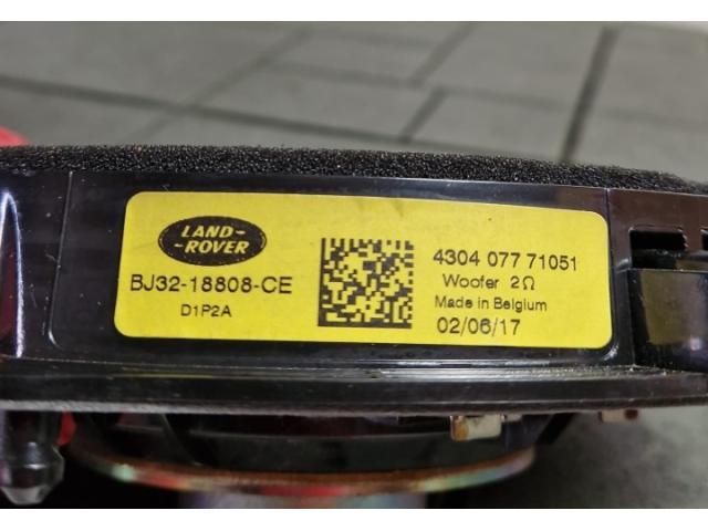 bontott LAND ROVER DISCOVERY SPORT Jobb első Hangszóró