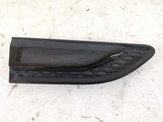 bontott LAND ROVER DISCOVERY SPORT Jobb első Sárvédő Díszléc