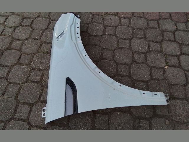 bontott LAND ROVER DISCOVERY SPORT Jobb első Sárvédő