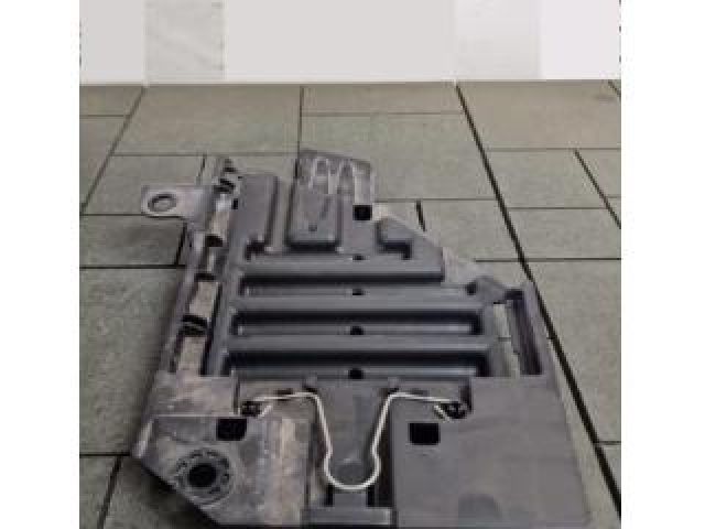 bontott LAND ROVER DISCOVERY SPORT Jobb Fényszóró Tartó