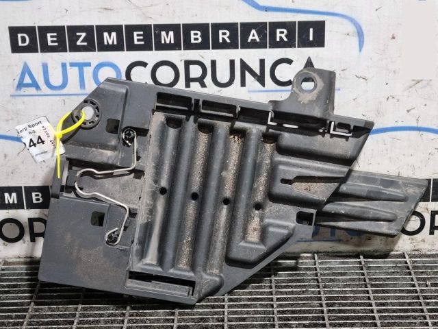 bontott LAND ROVER DISCOVERY SPORT Jobb Fényszóró Tartó