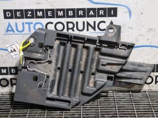 bontott LAND ROVER DISCOVERY SPORT Jobb Fényszóró Tartó