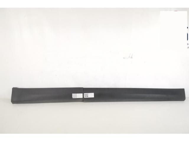 bontott LAND ROVER DISCOVERY SPORT Jobb hátsó Ajtó Díszléc