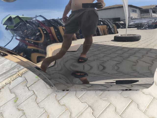 bontott LAND ROVER DISCOVERY SPORT Jobb hátsó Ajtó (Üres lemez)