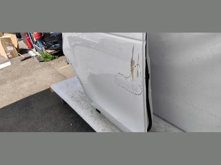 bontott LAND ROVER DISCOVERY SPORT Jobb hátsó Ajtó (Üres lemez)