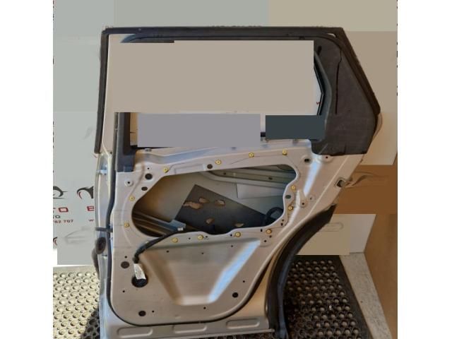 bontott LAND ROVER DISCOVERY SPORT Jobb hátsó Ajtó (Üres lemez)