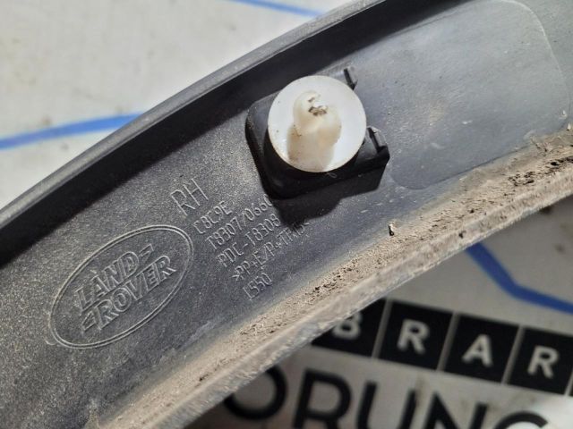 bontott LAND ROVER DISCOVERY SPORT Jobb hátsó Sárvédő Díszléc