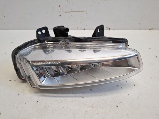 bontott LAND ROVER DISCOVERY SPORT Jobb Ködfényszóró