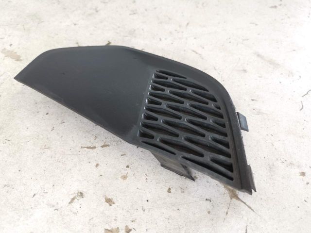 bontott LAND ROVER DISCOVERY SPORT Jobb Ködlámpa Rács