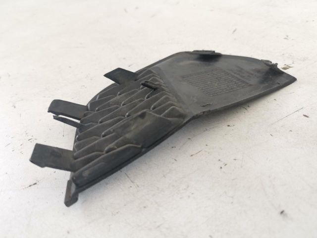 bontott LAND ROVER DISCOVERY SPORT Jobb Ködlámpa Rács