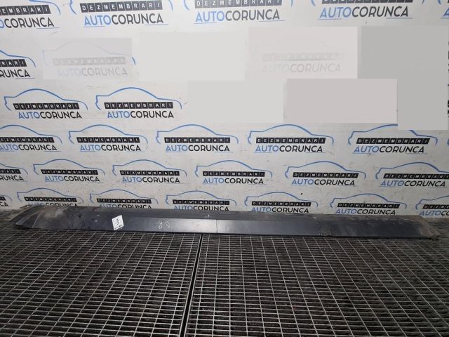 bontott LAND ROVER DISCOVERY SPORT Jobb Küszöb