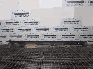 bontott LAND ROVER DISCOVERY SPORT Jobb Küszöb