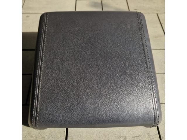 bontott LAND ROVER DISCOVERY SPORT Könyöklő