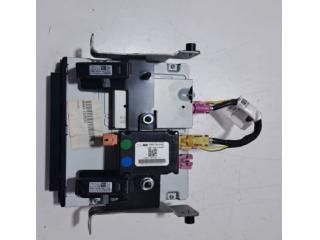 bontott LAND ROVER DISCOVERY SPORT Navigációs Fejegység