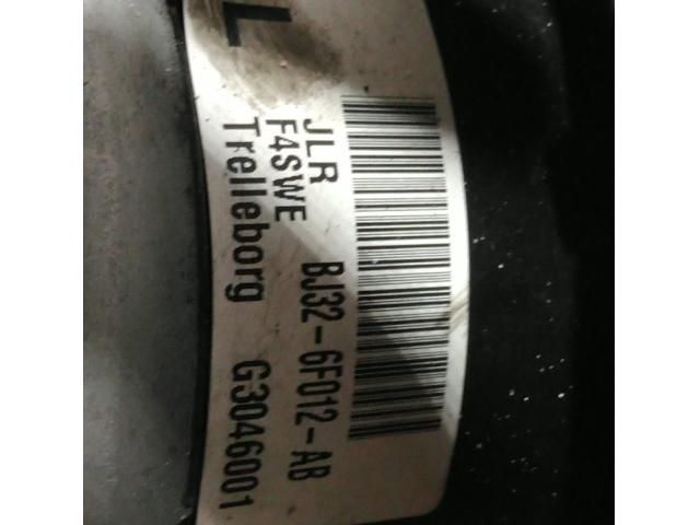 bontott LAND ROVER DISCOVERY SPORT Tartó Bak