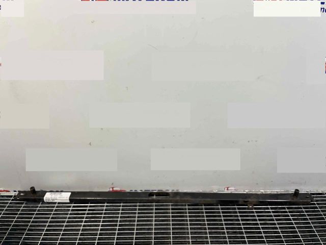 bontott LAND ROVER DISCOVERY SPORT Vízhűtő Radiátor Tartó