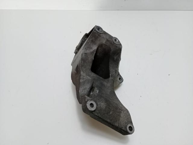 bontott LAND ROVER DISCOVERY Tartó Bak