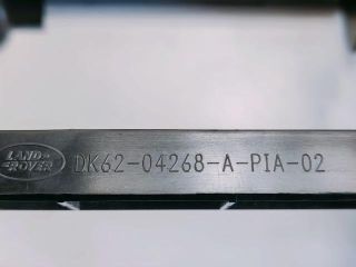 bontott LAND ROVER DISCOVERY Tartó Bak