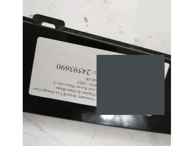 bontott LAND ROVER DISCOVERY V Bal B Oszlop Burkolat