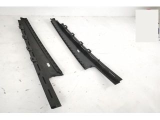 bontott LAND ROVER DISCOVERY V Bal C Oszlop Burkolat