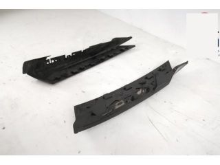 bontott LAND ROVER DISCOVERY V Bal D Oszlop Burkolat