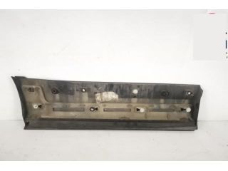 bontott LAND ROVER DISCOVERY V Bal hátsó Ajtó Díszléc