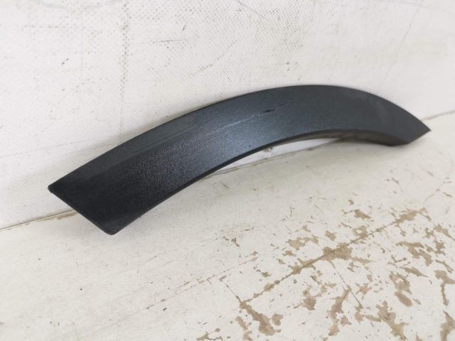 bontott LAND ROVER DISCOVERY V Bal hátsó Sárvédő Díszléc