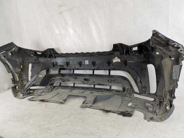 bontott LAND ROVER DISCOVERY V Első Lökhárító (Részeivel)