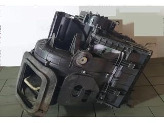 bontott LAND ROVER DISCOVERY V Fűtőmotor (Klímás)